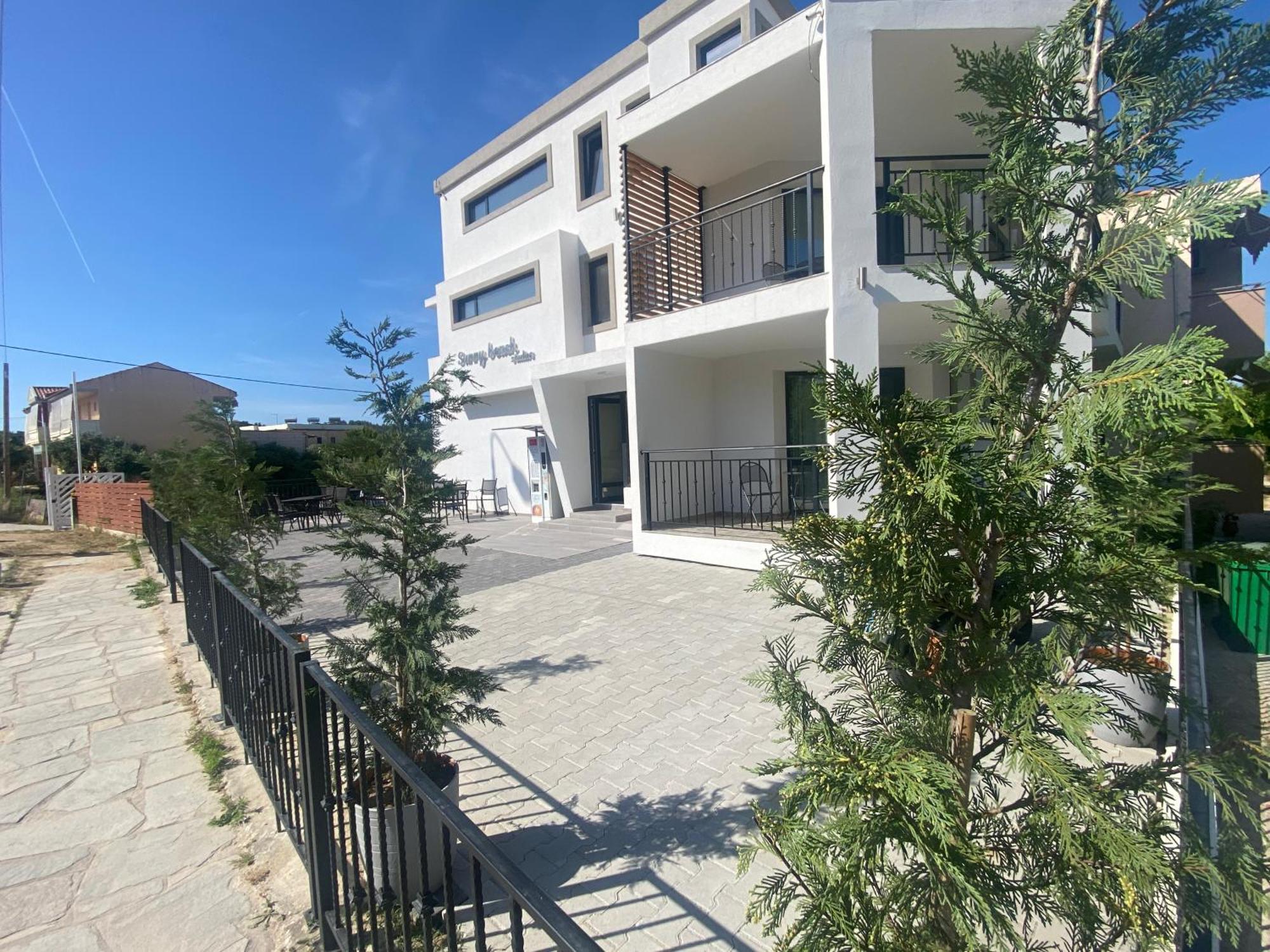 Opalium Beach Front Suites Potos Esterno foto