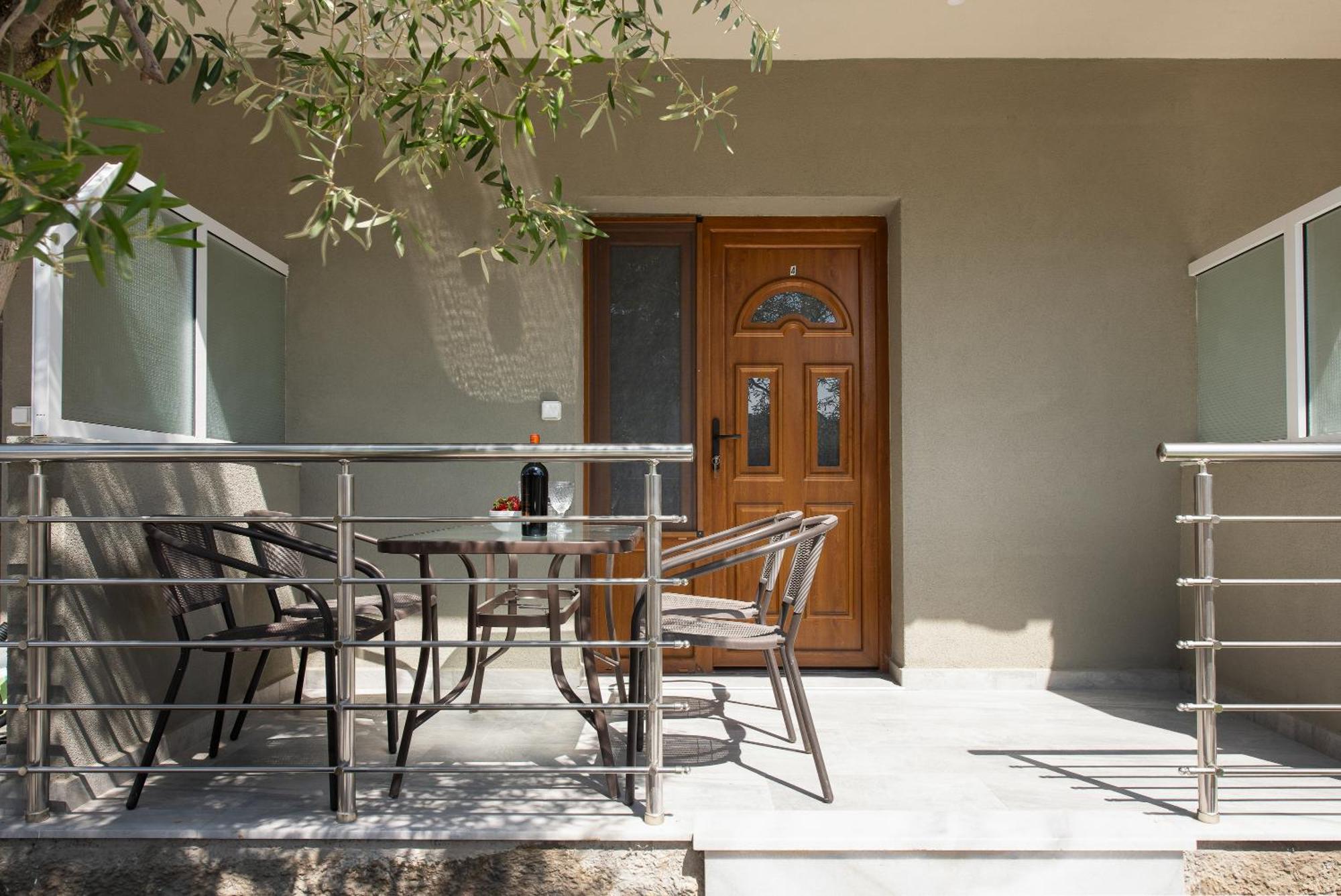 Opalium Beach Front Suites Potos Esterno foto